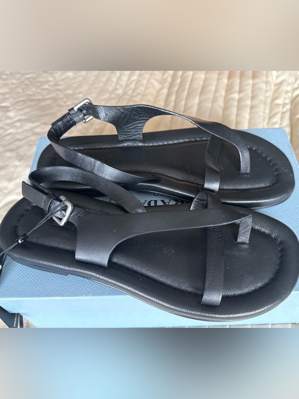 Massimo Dutti Black Leather Toe Loop Sandals EU 40 US 9 NWT
